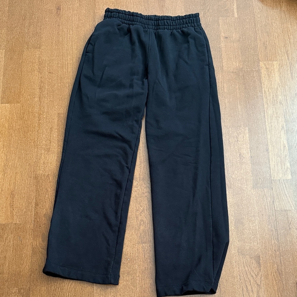 Black Straight Leg Sweatpants